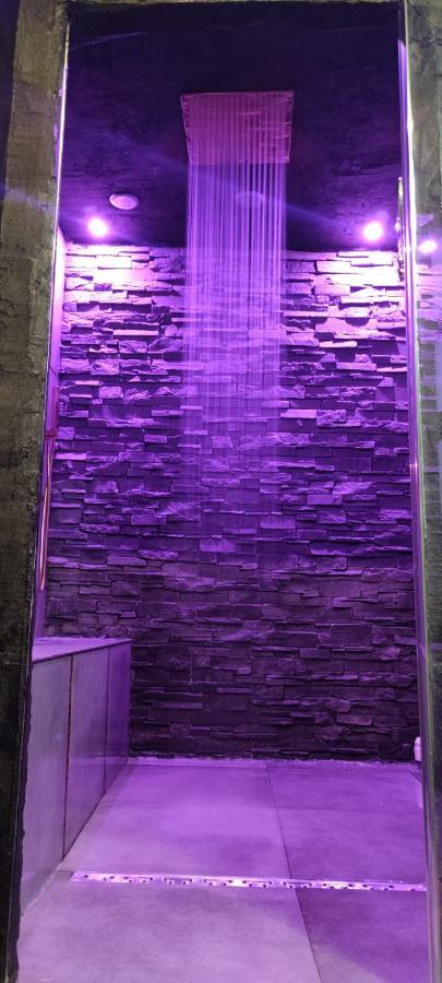 Loft Romantique Hammam Spa Privatif Playroom Grenoble Exterior photo