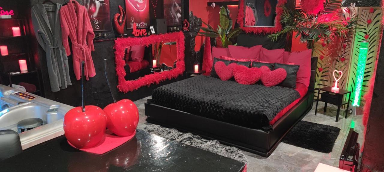 Loft Romantique Hammam Spa Privatif Playroom Grenoble Exterior photo